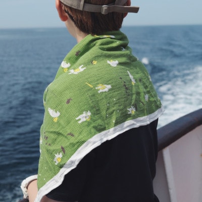 知床トコさん×kontex トラベルフェイスタオル(グリーン)1枚 綿100% 日本製【配送不可地域：離島・沖縄県】