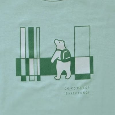 「知床トコさん」×久米繊維　コットンTシャツ　四角柄　グリーン　Sサイズ　半袖【配送不可地域：離島・沖縄県】