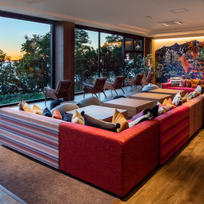 知床 夕陽のあたる家 ONSEN HOSTEL 施設利用優待券(5千円分)【配送不可地域：離島・沖縄県】