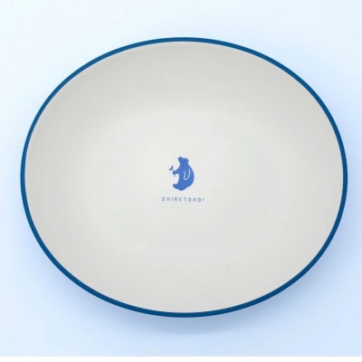 知床トコさんテーブルウェアシリーズ　小判ボウル皿 1枚 (M)【ブルー】【配送不可地域：離島・沖縄県】