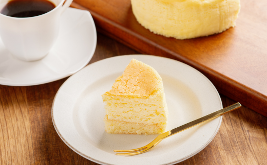 4種のケーキセット（チーズスフレ・アップルパイ・バスク風チーズ・バスク風チョコチーズ） SRMJ077