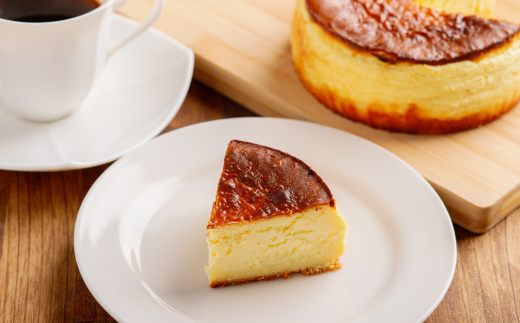 2種のケーキセット（スフレロールケーキ・バスク風チーズケーキ） SRMJ084