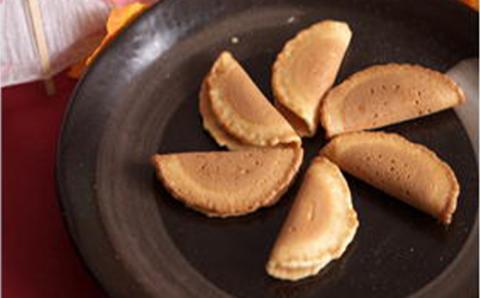 手焼きせんべい詰め合わせセット（4袋） 250g×4袋 ( ふるさと納税 煎餅 みそせんべい 生姜せんべい クラッカーせんべい 三角せんべい 個包装 北海道 遠軽町 株式会社 西 ) en01-00090