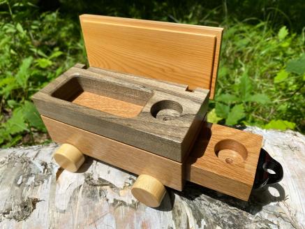 鉄印２１号と専用ケース（中間車両）＆線路の輪切り en01-00009