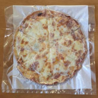 洋風居酒屋サルーテ 冷凍ピザ（マルゲリータ　直径23cm） 2枚 ( ふるさと納税 ピザ 北海道生乳100％ マルゲリータ バジルペースト 本格ピザ チーズたっぷり 手作り 北海道 遠軽町 洋風居酒屋　サルーテ ) en01-00142