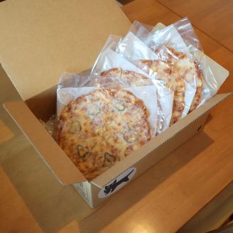 洋風居酒屋サルーテ 冷凍ピザ（4種類セット） 直径23cm 各1枚 ( ふるさと納税 ピザ マルゲリータ ベーコン エビ ジャーマンポテト スモークチキン モッツァレラチーズ イタリアン 北海道 遠軽町 洋風居酒屋　サルーテ ) en01-00146