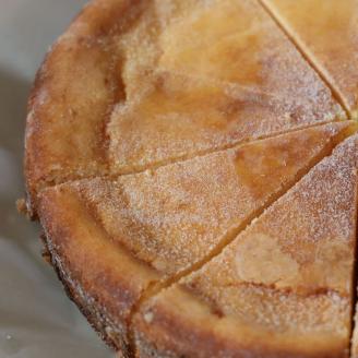 洋風居酒屋サルーテ　冷凍ケーキセット (直径18cm×2種) ( ふるさと納税 ケーキ 冷凍ケーキ チーズケーキ ガトーショコラ 洋菓子 スイーツ 北海道 遠軽町 洋風居酒屋　サルーテ ) en01-00148