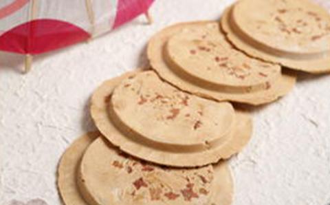 手焼きせんべい詰め合わせセット（ミニサイズ6袋） ( ふるさと納税 煎餅 みそせんべい でんぷんせんべい 生姜せんべい 甘南部せんべい 和菓子 個包装 北海道 遠軽町 株式会社 西 ) en01-00091