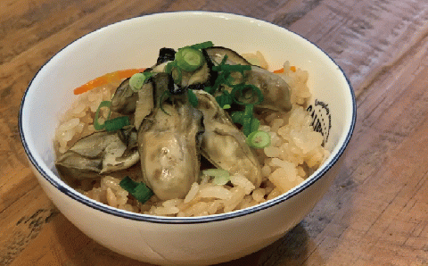 ≪先行予約11月中旬から発送≫サロマ湖産殻付きカキ2.2㎏