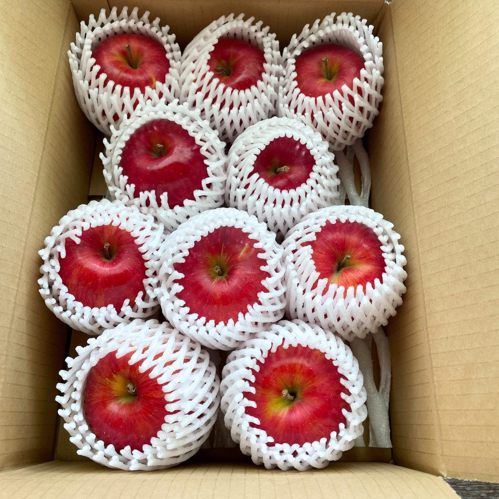 北海道壮瞥町　りんご(スマートフレッシュ)　品種名「シナノスイート」8～10玉約3kg　SBTF026