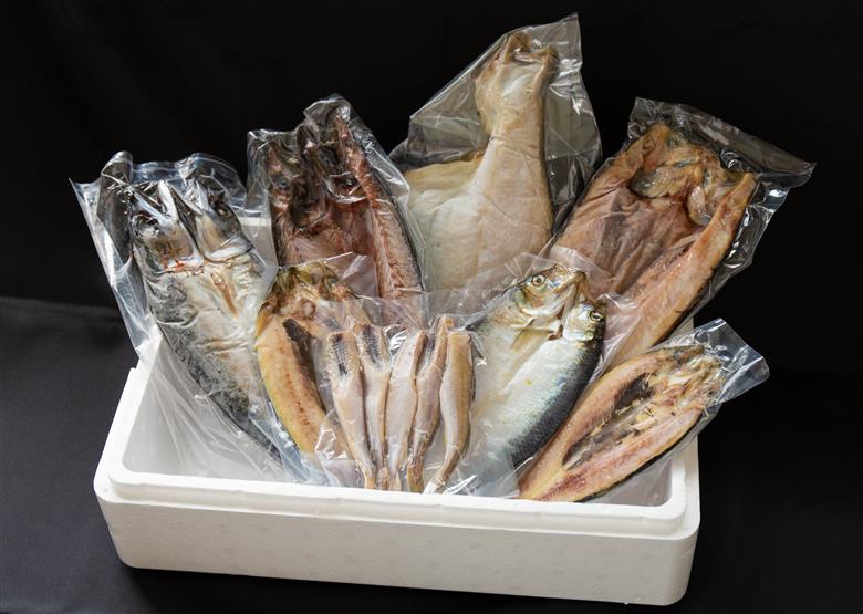 【北海道】あつまの干物バラエティセット 5点《厚真町》【有限会社カネサ斉藤水産】 にしん ほっけ ホッケ カレイ さば サバ 鯖 こまい 海鮮 干物 セット 冷凍配送 北海道 [AXAK006]