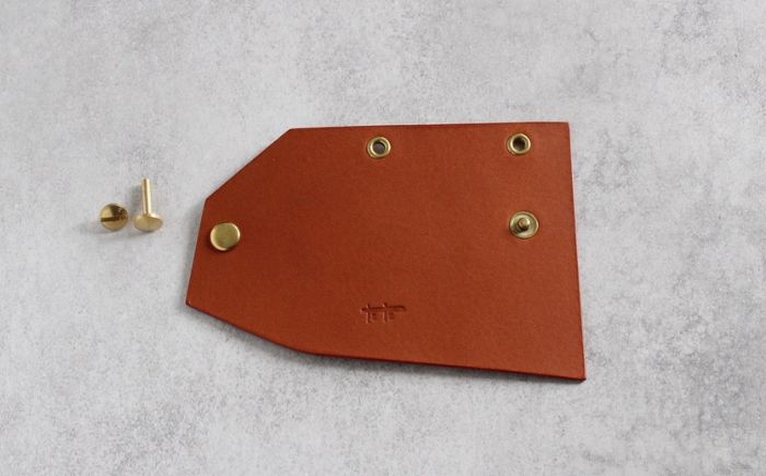 tanikoオリジナル キーケース（焦茶）《厚真町》【Taniko leather】 [AXAP028]