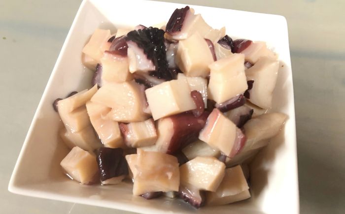 旨ダコ 計300g（100g×3パック）《厚真町》【株式会社めぐみ水産】タコ たこ おかず おつまみ 惣菜 酢 小分け 保存 冷凍 おかず 惣菜 北海道 [AXAZ008]