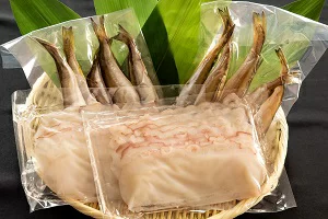 【北海道】厳選 海鮮セット（タコしゃぶ用スライス10枚×2パック・こまい一夜干し×10尾）《厚真町》【有限会社カネサ斉藤水産】 たこ タコ こまい 海鮮 しゃぶしゃぶ 干物 セット 冷凍配送 北海道 [AXAK002]