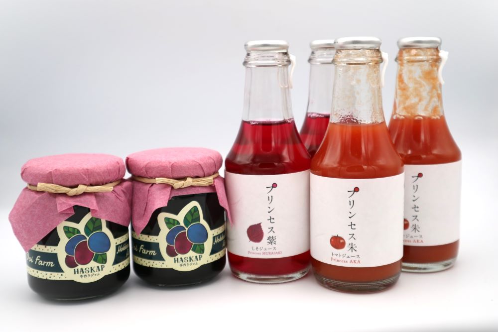 厚真のお母さん手づくりジュース（紫蘇・トマト150ml×各2本）＆土居農園ハスカップジャムセット《厚真町》【手づくりグループあすなろ】 しそ 紫蘇 とまと トマト ジュース 手づくり ハスカップ ジャム セット 北海道 [AXAQ003]