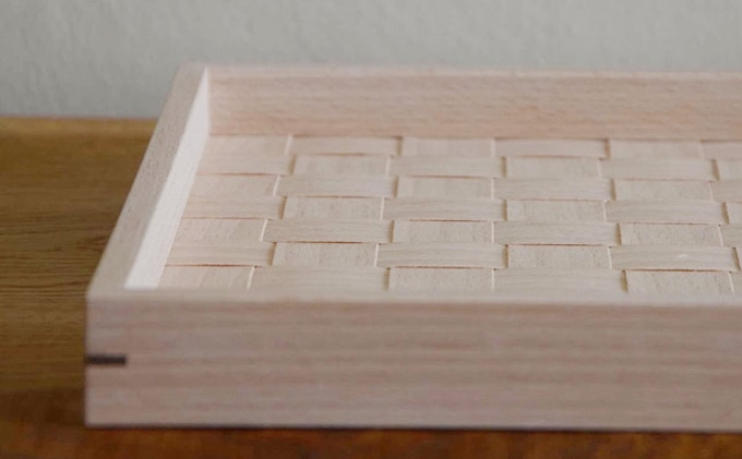 北海道産木材を使用した オリジナルトレイ【L】