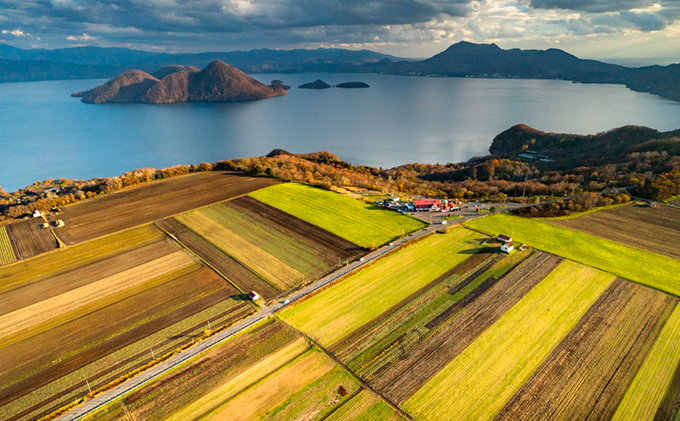 2026洞爺湖スカイクルージング約6分【洞爺湖中の島】2名様 体験チケット ヘリコプター 空中散歩 自然 満喫 遊覧飛行 思い出 景色 北海道の自然