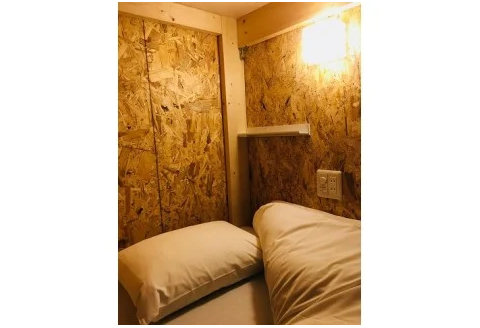 【選べる引換券付】ゲストハウスMASAGOドミトリー宿泊体験 (1泊1名用)  [04-522]