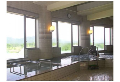 優駿ビレッジAERU宿泊体験(1泊朝食付子供1名用)[07-098]