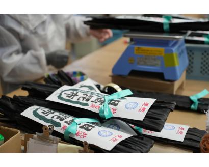 えりも産日高根昆布セット(日高昆布800g、昆布粉末160g【er001-002】