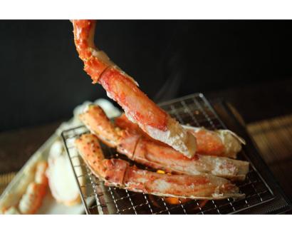 【2025年10月以降発送】たらばがに（脚肉）約1kgと北海道産いくら醤油漬500g【er001-032】