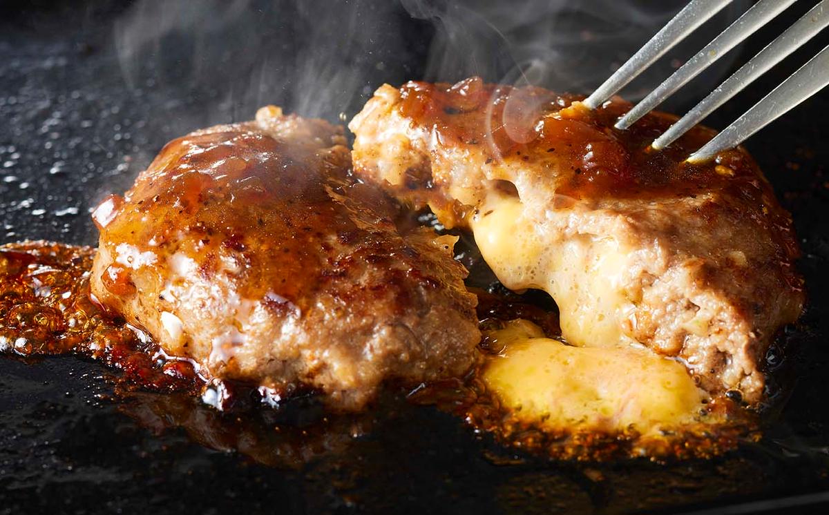 北海道産 黒毛和牛 こぶ黒 チーズ イン ハンバーグ 3個 【 LC