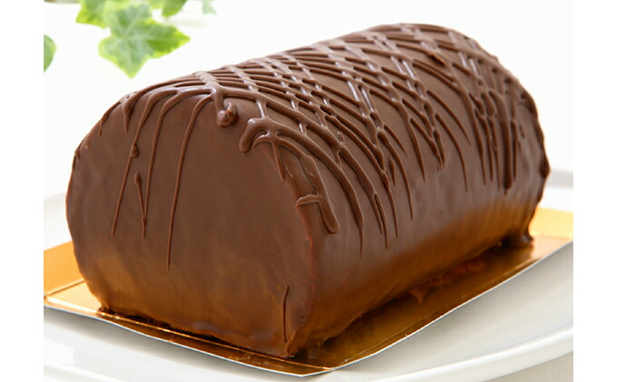 見た目も味も昭和レトロ　懐かしチョコロールケーキのペ