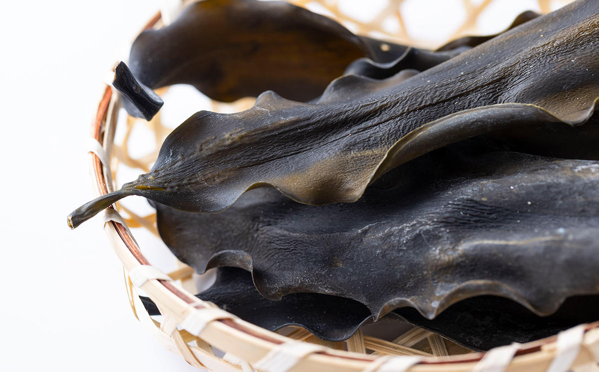 北海道産 日高昆布 根昆布 切り出し昆布 1等検 計 200g (3種) 