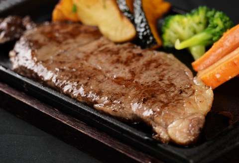 「北の牧場舎」きのe-びーふ　黒毛和牛ロースステーキ3枚セット【C42】