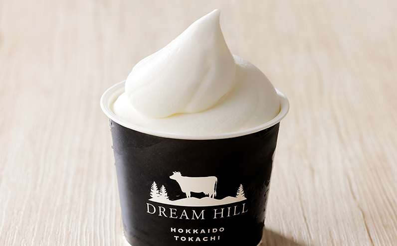 ドリームドルチェ 牧場のA2ミルク生ソフトクリーム 130ml×8個 北海道 アイスクリーム 詰め合わせ ギフト 贈答用