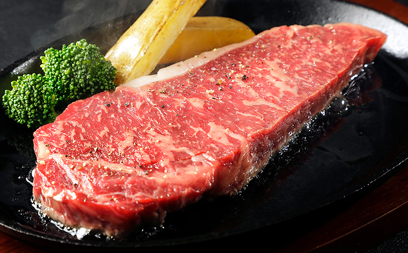 十勝ハーブ牛 サーロイン ステーキ 計800g（200g×4枚） 国産 北海道 牛 肉 牛肉 赤身 サーロインステーキ 真空パック キャンプ アウトドア バーベキュー BBQ 冷凍 ◆2026年01月配送