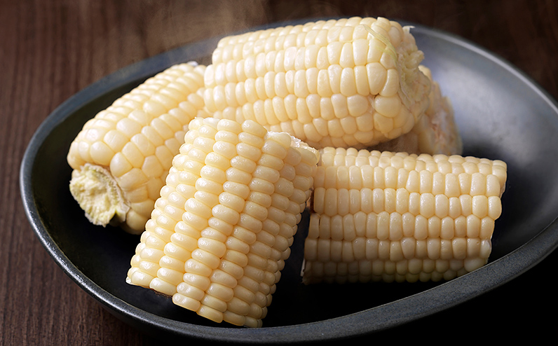 2026年分 先行予約 北海道産 ホワイトコーン 計10本 北海道 上士幌町 須田農場 野菜 白い スイートコーン とうもろこし トウモロコシ 産地直送 冷蔵便 ◆2026年08月配送予定