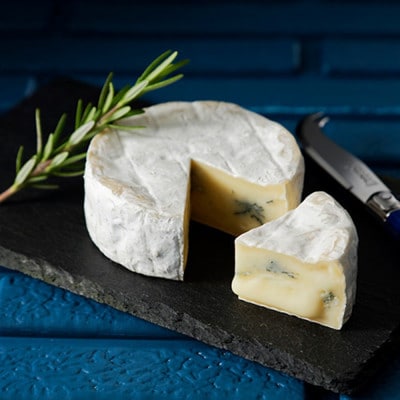 鹿追 よつ葉 大人のカマンベール＆ブルー 6個 北海道十勝産生乳100%仕様【配送不可地域：離島】