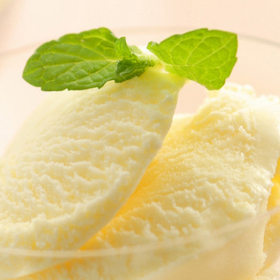 十勝ジャージーミルキーアイスセットB(ミルキー あずき いちご とうもろこし)北海道生乳【1707】【配送不可地域：離島】