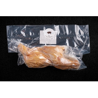 北海道十勝産 丸鶏のスモークチキン 約1kg【配送不可地域：離島】