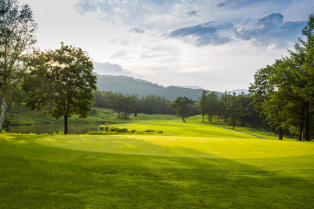 北海道クラシックゴルフクラブ帯広 施設利用補助券10,000円分(1,000円×10枚) _S040-0003