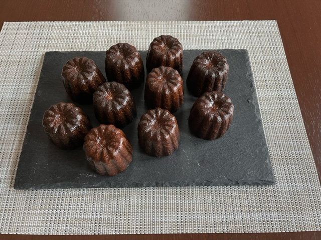 北海道十勝芽室町 バスク風チーズケーキ＆カヌレ 〈レストランHiroオリジナル〉me026-034c