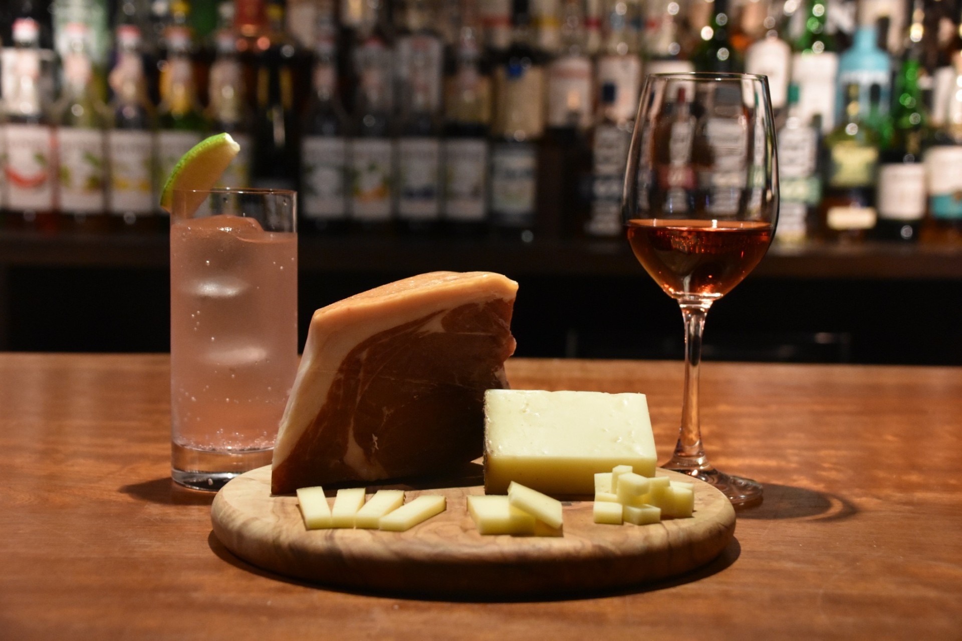 【2026年5月以降順次発送】北海道十勝芽室町 大友牧場のツナグ100g 12ヶ月以上熟成 me077-003c