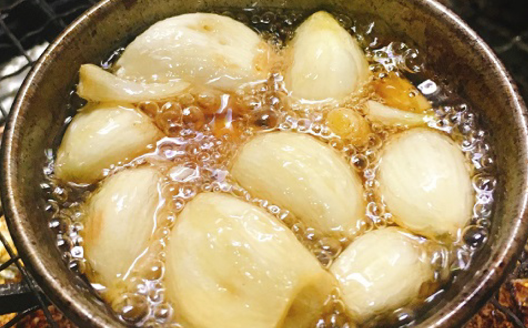 芳醇な香りと上質な風味を探求！北海道 十勝 中札内村 鎌田農園の至高にんにく 大玉 （Lサイズ） 6個入り にんにく ニンニク 大蒜 【2025年10月上旬～2026年4月上旬に順次発送予定】 [020-0024x1]