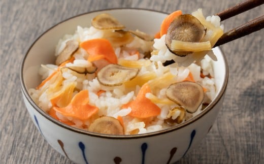 北海道の山と海の贈り物 北海道野菜のめぐみごはんセット（計3個） ごはん ご飯 炊き込みごはん 炊き込みご飯 ほたて やさい カレー [039-0102]