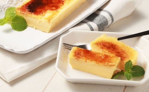 ドライフルーツとナッツのカッサータ （約200g×1本） ・ 中札内たまごのカタラーナ （約200g×2本） 合計600g カッサータ カタラーナ ドライフルーツ ナッツ 中札内たまご 中札内卵 たまご 卵 アイスチーズケーキ チーズケーキ カスタードプリン 焦がしカラメル アイス 北海道 中札内村 冷凍 [007-0212]