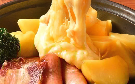 北海道産の生乳100%使用！ 花畑牧場の深味ラクレット 計約3kg 1kg×3袋 クラッシュタイプ ラクレットチーズ チーズ ラクレット 花畑牧場 冷凍 [002-0029]