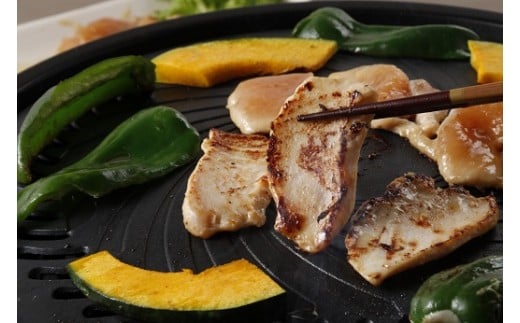 一度食べたらやみつきに！村のお肉屋さんの味付け若どり[Q1-2B]