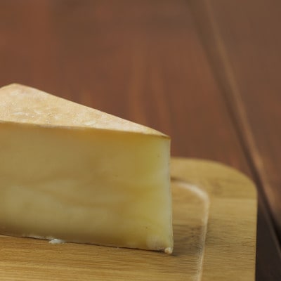 チーズ博士が選ぶこだわりチーズセット(6種)【AT-004】【配送不可地域：離島】