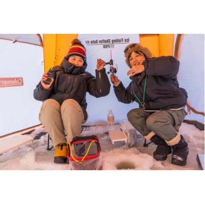 白銀の世界ぬくもりの中で-ワカサギ釣り-(1月～2月)「1名様 約2.5時間 完全プライベート制!」