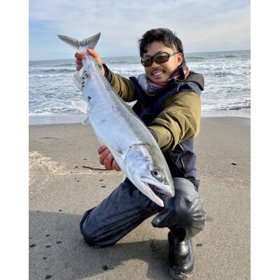 川でも海でも好きな場所で-魚釣り体験-(4月～11月)「1組1名様 約3時間 完全プライベート制!」