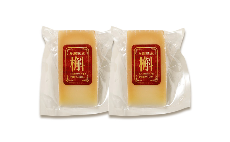 北海道 十勝 槲（かしわ）プレミアム100g×2個［チーズ工房NEEDS］【 ハードタイプ チーズ ミルク ワイン 乳製品 北海道 十勝 幕別 】