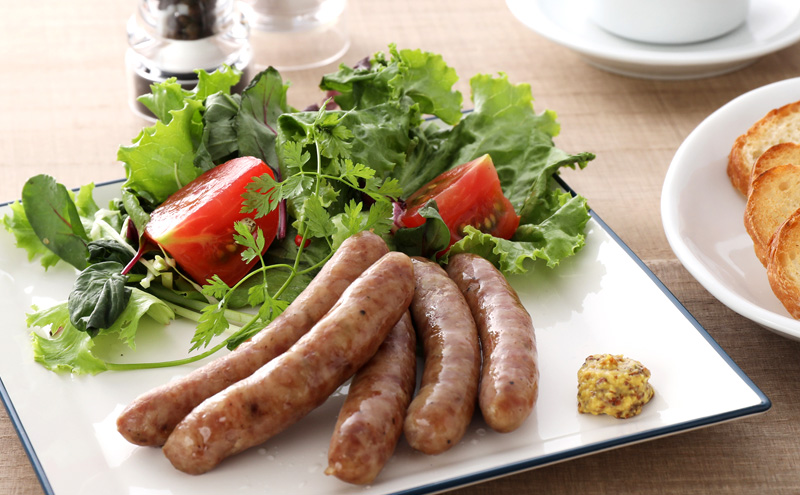 十勝の無添加豚 ウインナー 20本前後(110g×4) 計440g［うらがみミート］ 無塩せき 保存料・結着剤不使用【 ソーセージ ウィンナー 肉 豚 国産 惣菜 おつまみ 料理 燻製 加工品 北海道 十勝 幕別 】