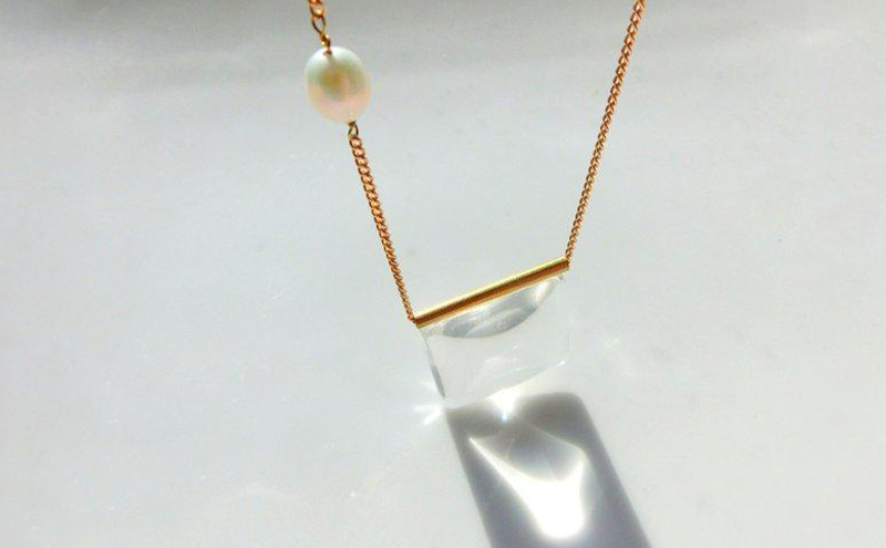 loupe necklace ネックレス パール1個 【ガラス シャープ ロング シンプル クール シャープ 可愛い ギフト プレゼント ハンドメイド 手作り  職人 上品 華やか  ドレス 大人の雰囲気  ラッピング 母の日 結婚式】