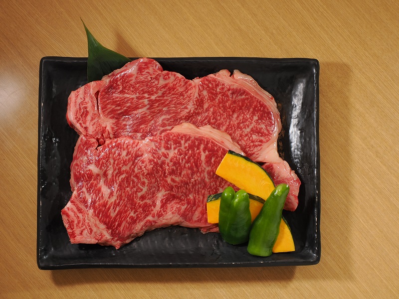 黒毛和牛 ステーキ 極上サーロイン720g（180ｇ×4枚）ブランド牛 十勝ワインビーフ 国産牛 北海道牛